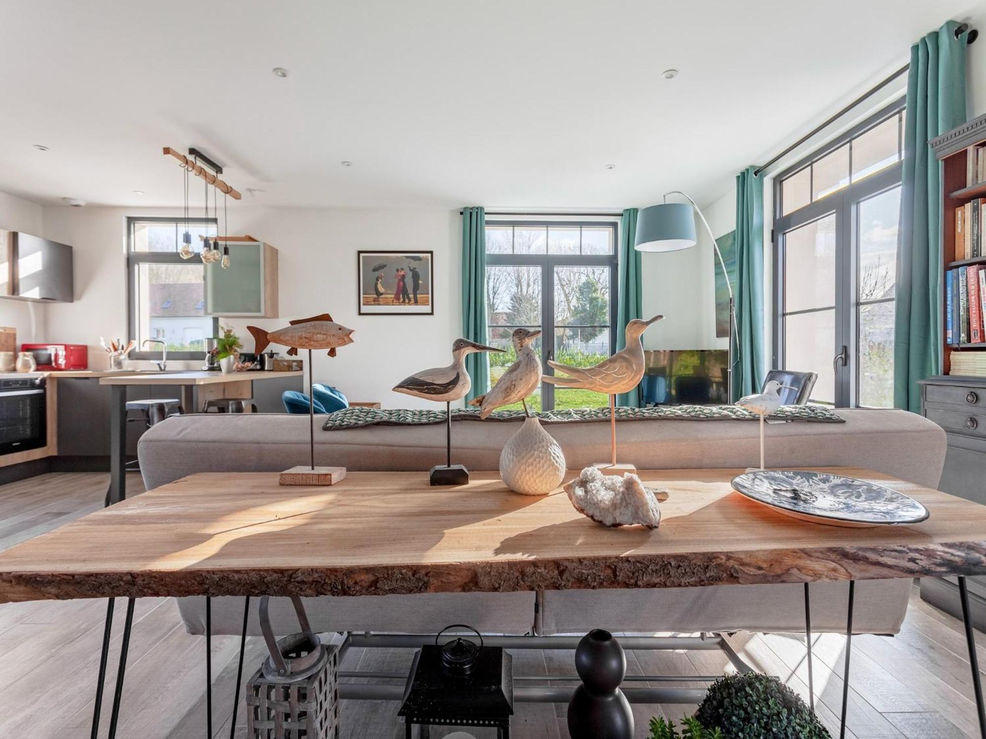 Vintage Holiday Home In Escalles With Garden Exteriör bild